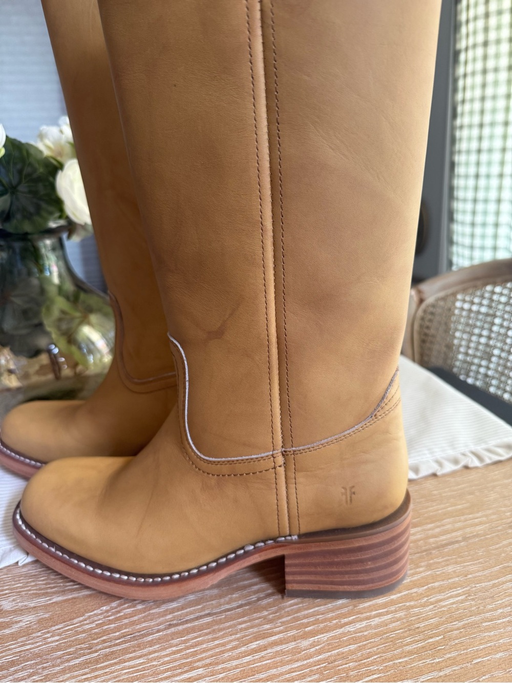 Frye Campus 14L Boots – Banana Yellow Leather – Size 8 - Picture 3 of 9